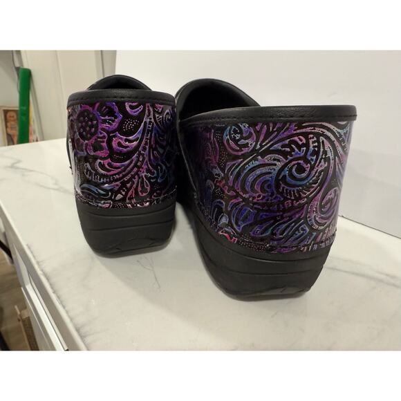 Dansko XP 2.0 Clogs 39 Floral Paisley Patent Nursing Work Comfort Purple - Picture 3 of 12
